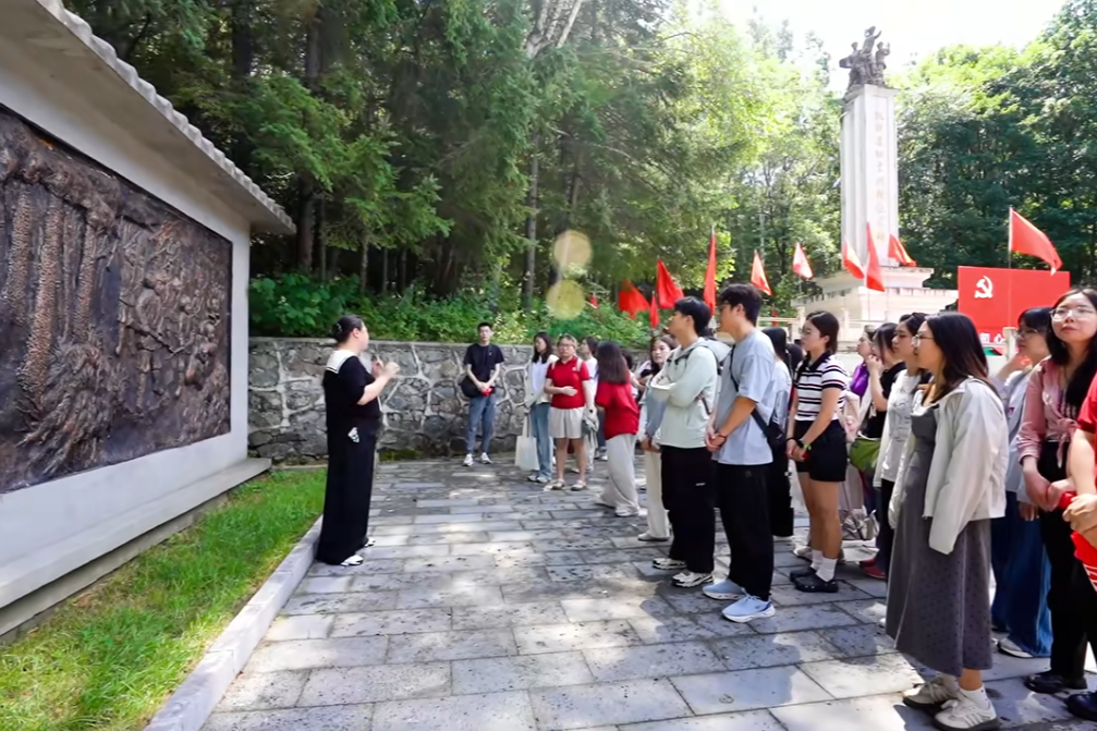 3-老钱柜抗联战斗遗址-聆听讲解.png