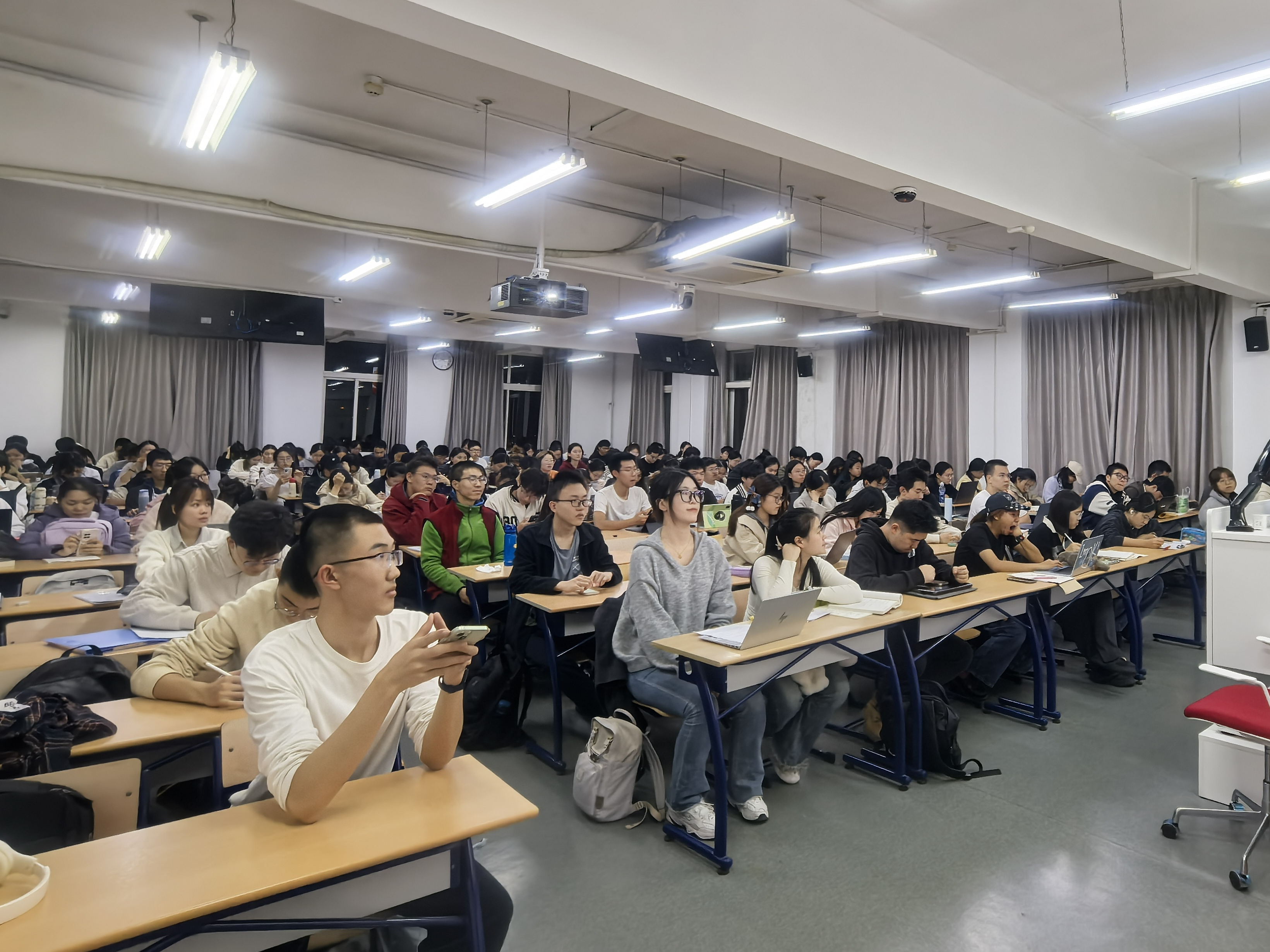 图7.jpg